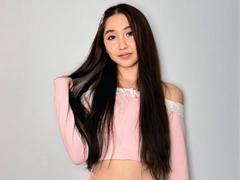 AddaDi - female webcam at xLoveCam