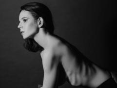 AdelHeide - female with brown hair webcam at xLoveCam