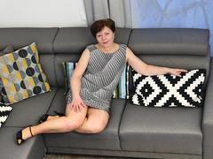 AdeleLoveEx from xLoveCam