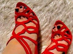 AdeleMilfXX - blond female webcam at xLoveCam