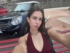 AdeleVibe - female with brown hair webcam at xLoveCam
