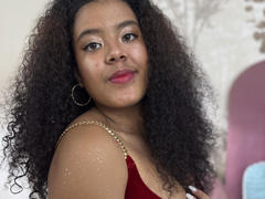 AdeleineSmith - female with brown hair and  big tits webcam at LiveJasmin