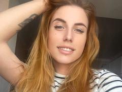 AdelinaGross - female webcam at xLoveCam