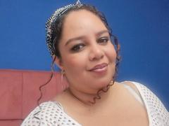 AdelineLox - female webcam at xLoveCam