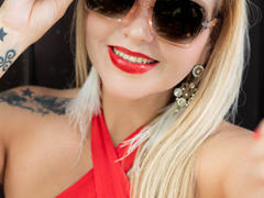 SilviaNovikov - blond female with  big tits webcam at LiveJasmin