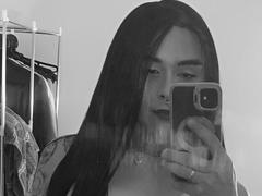 AdharaaMoon - shemale webcam at xLoveCam