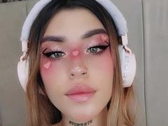 Adissonlee - blond female webcam at xLoveCam