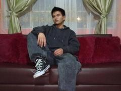AdonisLatin - male webcam at xLoveCam