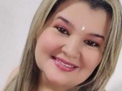 AdrianaPrettie - blond female webcam at xLoveCam