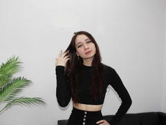 AdrianeWalter - female webcam at xLoveCam