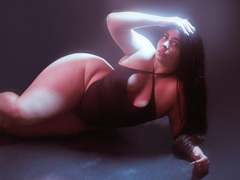 AgathaLynx - female with black hair and  small tits webcam at xLoveCam