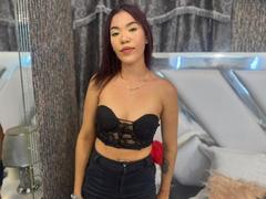 AhsleyandJosh from xLoveCam