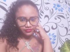 Aichamiel - female webcam at xLoveCam