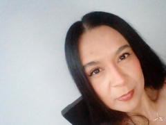 AileenRamirezW - female webcam at xLoveCam