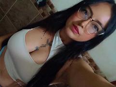 AilynRoss - female webcam at xLoveCam