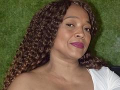 AinaEbonyQueen - female with brown hair and  small tits webcam at xLoveCam