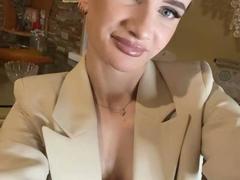 AinyrVixxen from xLoveCam