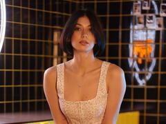 Airy69 from xLoveCam