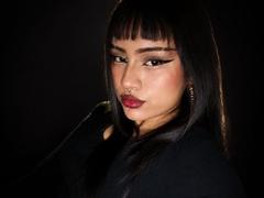 AkariCherise - female with black hair webcam at xLoveCam