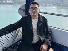 AkiCumshott - male webcam at xLoveCam