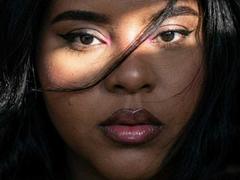 HotEbbony - female with black hair webcam at xLoveCam