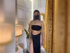 AlanaCuttie - blond female webcam at xLoveCam