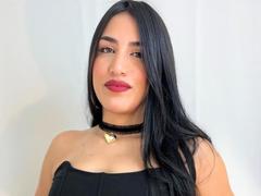 AlanaHarris - female with black hair webcam at xLoveCam