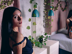 AlanaMoore - female webcam at xLoveCam