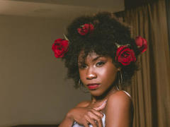 AlanaPatel - female with black hair webcam at LiveJasmin