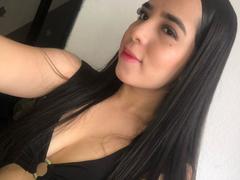 AlanaReyes - female with black hair and  small tits webcam at xLoveCam