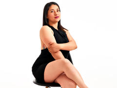 AlanaSteel - female with black hair and  big tits webcam at xLoveCam