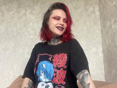 AlaneHarradon - female with black hair and  small tits webcam at xLoveCam