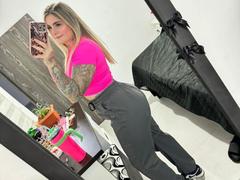 AlannaFoxy from xLoveCam