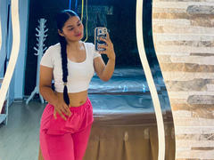 AlannaVelvet - female with black hair and  big tits webcam at xLoveCam