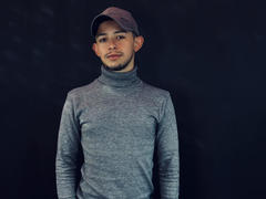 AlecAndrews - male webcam at xLoveCam