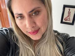 AlejaBlonde - blond female webcam at xLoveCam