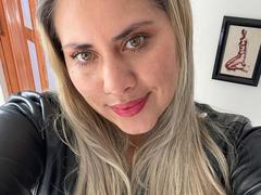 AlejaBlonde - blond female webcam at xLoveCam
