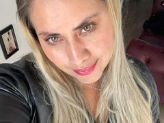 AlejaBlonde - blond female webcam at xLoveCam