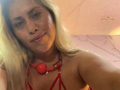 AlejaBlonde - blond female webcam at xLoveCam