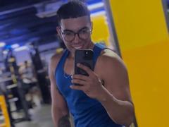 AlejandroCock from xLoveCam