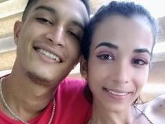 AlejoyMaria - couple webcam at xLoveCam