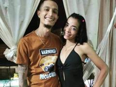 AlejoyMaria - couple webcam at xLoveCam