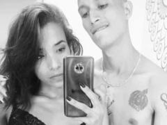 AlejoyMaria - couple webcam at xLoveCam