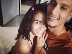 AlejoyMaria - couple webcam at xLoveCam