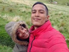 AlejoyMaria - couple webcam at xLoveCam