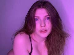 AleksaKeller - female with brown hair and  small tits webcam at ImLive