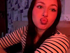 AlenaShimon from xLoveCam
