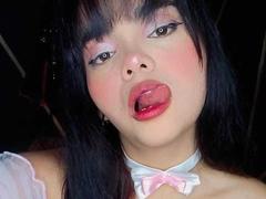 AleskaIvanova - female webcam at xLoveCam