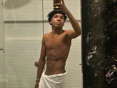 AlessandroBlack - male webcam at xLoveCam