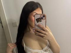 AlessiaNoire - female with black hair webcam at xLoveCam